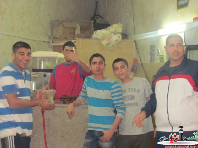 اجواء المقاهي اثناء مباراة الريال والبرشا